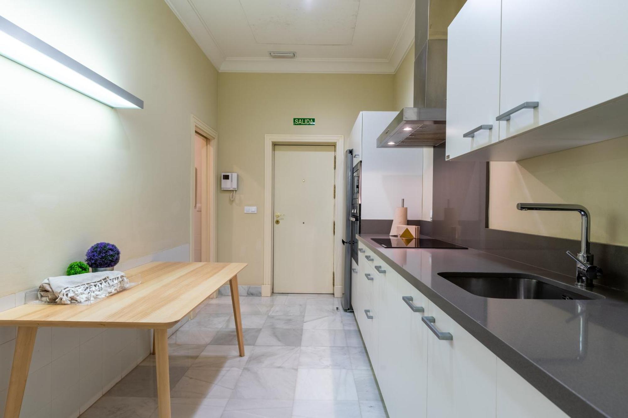 Puerta Principe Luxury Apartments — Photos 3